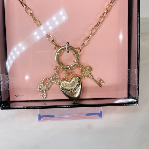 NEW Juicy‎ Couture Gold Heart Rhinestones Logo Key Chain Necklace - Picture 2 of 3